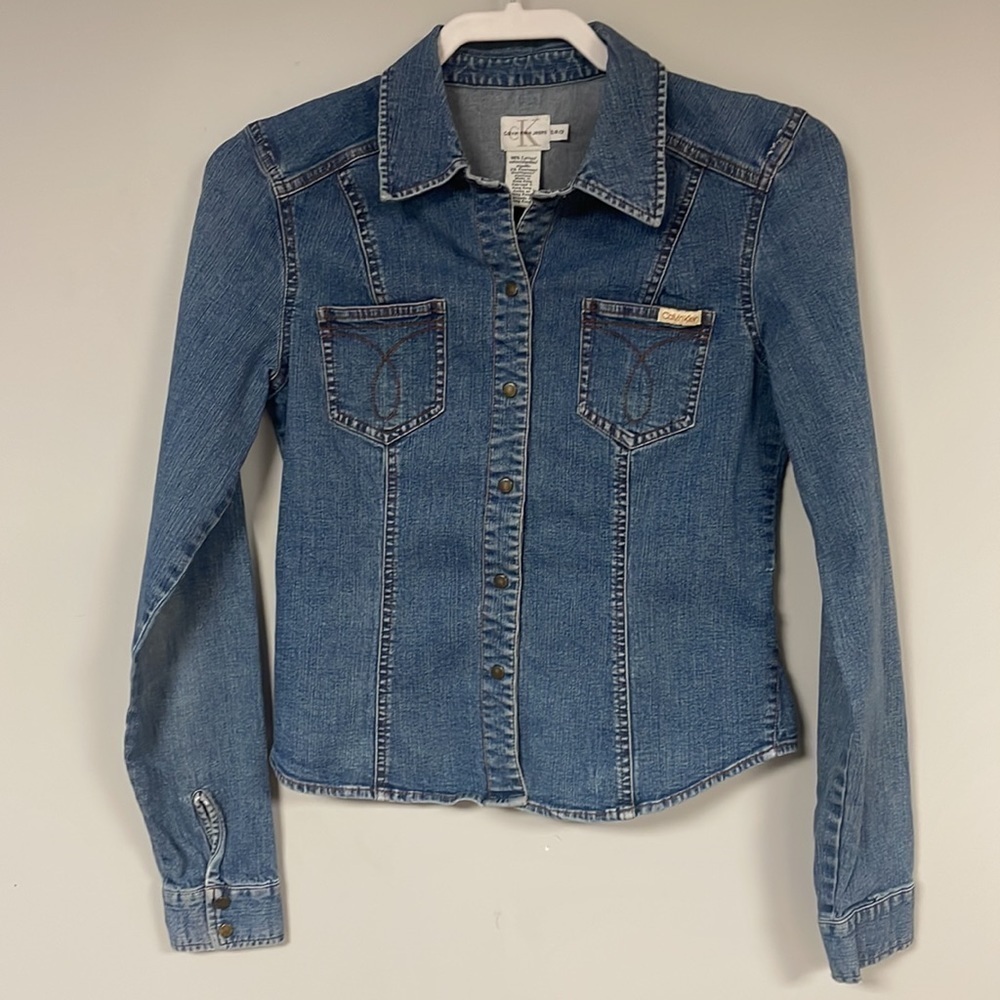Calvin Klein Jeans Denim Shirt, 100% cotton, Fitted. 2 pockets, snap front, S/P